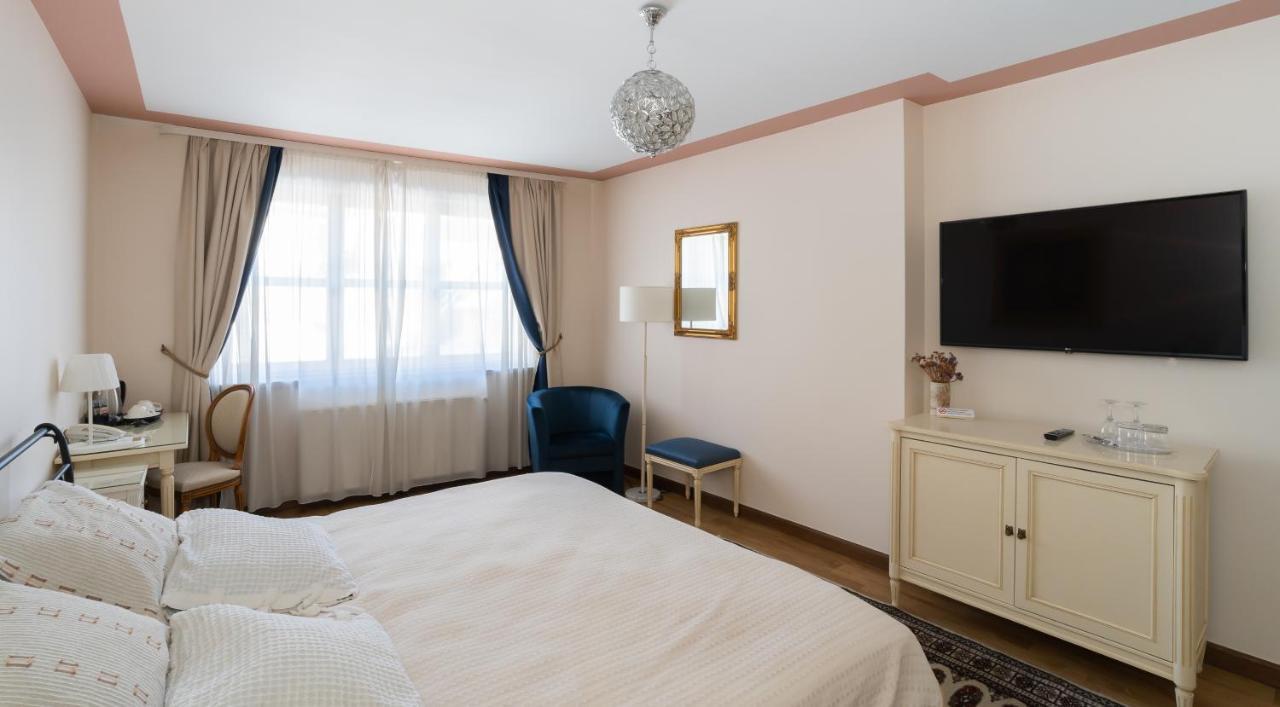 St. Peter'S Boutique Hotel Riga Exterior photo